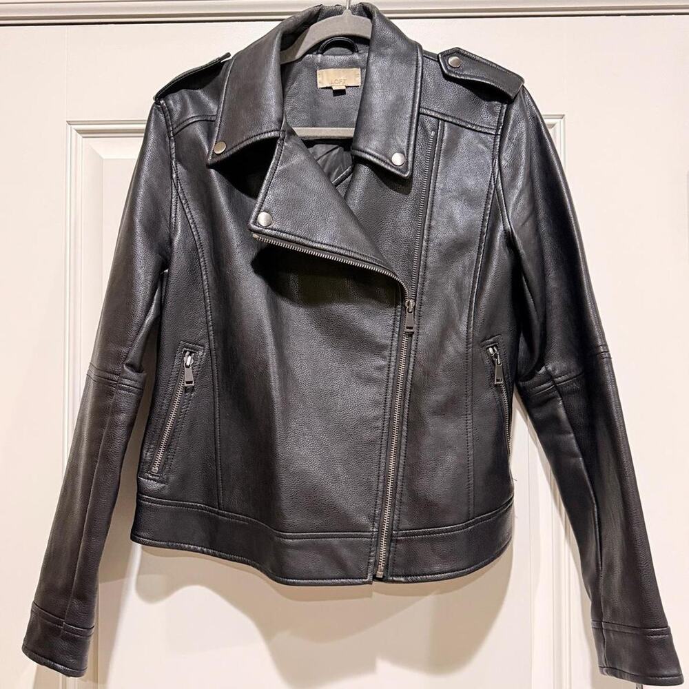 LOFT Black Pebbled Faux Leather Moto Jacket Size 10